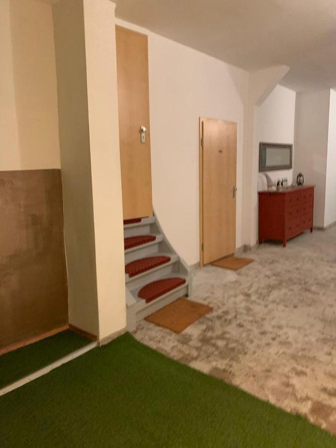 Eddy'S Stadt Appartement Кведлинбург Экстерьер фото